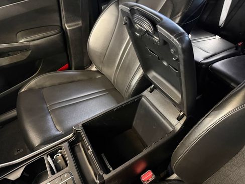 Used 2021 Kia Sorento S w/ Panoramic Sunroof Package FWD image 31