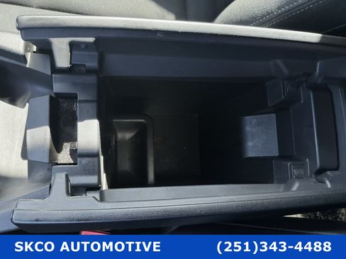 Used 2023 Nissan Rogue S FWD image 25