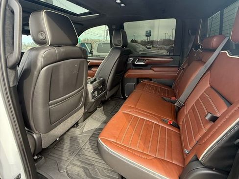 Certified 2024 GMC Sierra 2500 Denali Ultimate image 7