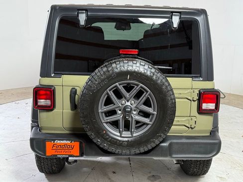 New 2026 Jeep Wrangler Unlimited Sport w/ Convenience Group image 6