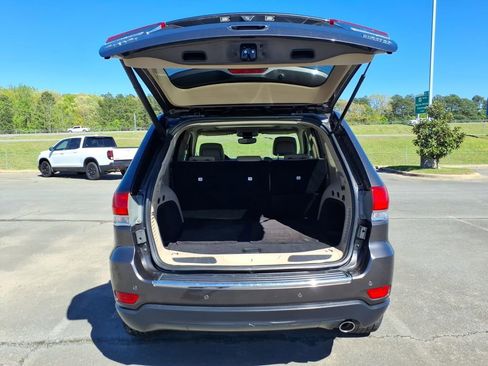 Used 2019 Jeep Grand Cherokee Limited image 7