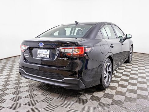 Used 2025 Subaru Legacy Premium image 11