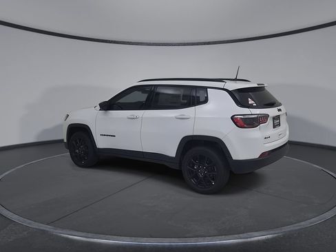 New 2026 Jeep Compass Latitude AWD/4WD image 10