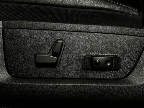 Used 2024 RAM 2500 Rebel image 14