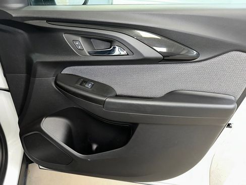 Certified 2023 Chevrolet TrailBlazer LT w/ LPO, Blackout Package image 28