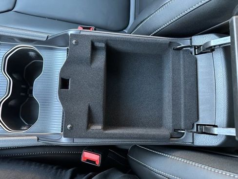 New 2025 Jeep Grand Cherokee L Limited image 32