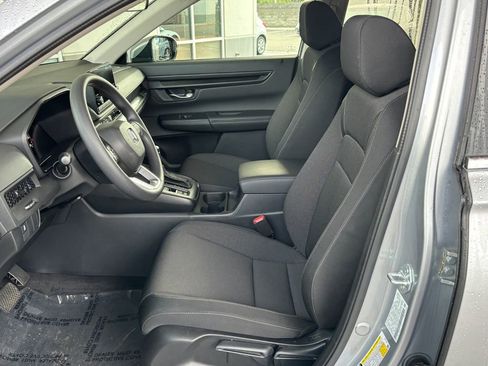 Used 2025 Honda CR-V LX image 21