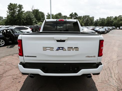 Used 2025 RAM 1500 Laramie w/ Sport Appearance Package AWD/4WD image 5