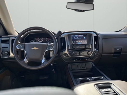 Used 2018 Chevrolet Silverado 1500 LTZ w/ Texas Edition image 21