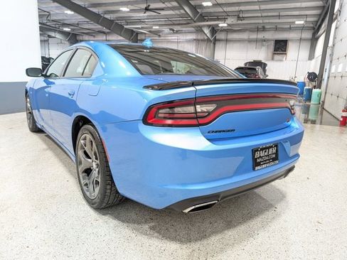 Used 2015 Dodge Charger R/T image 5
