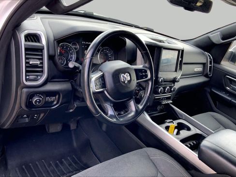 Used 2019 RAM 1500 Big Horn AWD/4WD image 17