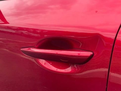 Used 2023 MAZDA MAZDA3 s image 28