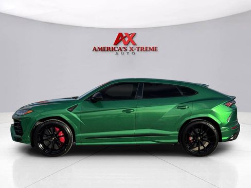 Used 2021 Lamborghini Urus AWD/4WD image 2