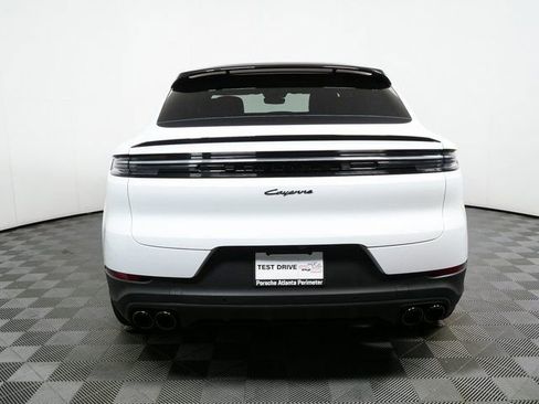 New 2026 Porsche Cayenne Coupe image 31