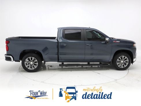 Used 2021 Chevrolet Silverado 1500 LT w/ All Star Edition Plus image 2