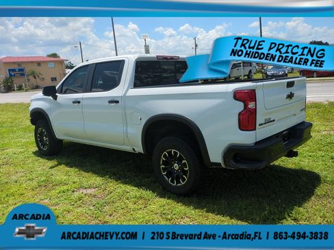 Used 2023 Chevrolet Silverado 1500 ZR2 AWD/4WD image 6