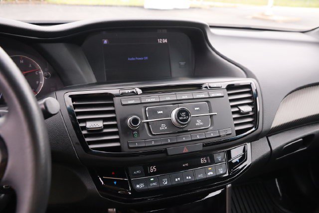 Used 2017 Honda Accord Sport Special Edition image 14
