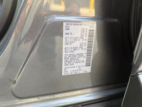 Used 2021 Nissan Murano S AWD/4WD image 19