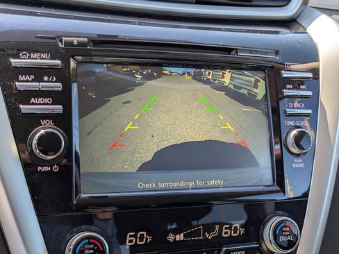 Used 2018 Nissan Murano SV AWD/4WD image 27