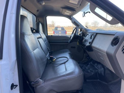 Used 2009 Ford F350 XL image 9