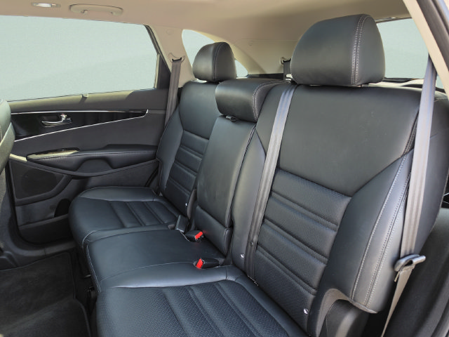 Used 2018 Kia Sorento EX w/ EX Advanced Touring Package FWD image 28