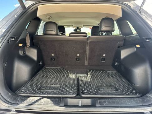 Used 2022 Jeep Cherokee Trailhawk w/ Premium Leather Package image 11