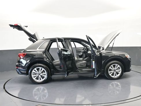 Used 2025 Audi Q3 2.0T Premium AWD/4WD image 64