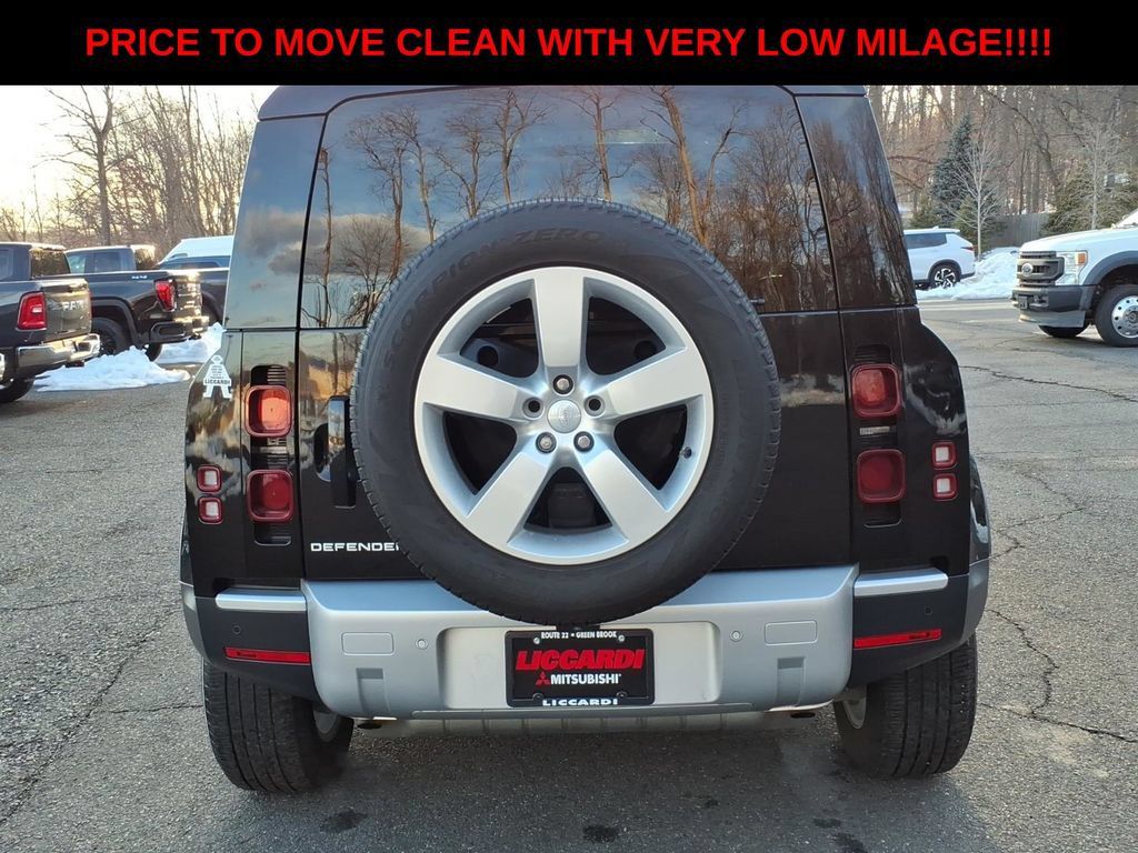 Used 2024 Land Rover Defender 110 S AWD/4WD image 6
