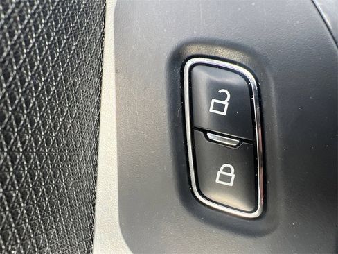 Used 2023 Ford F150 XL w/ Trailer Tow Package image 13