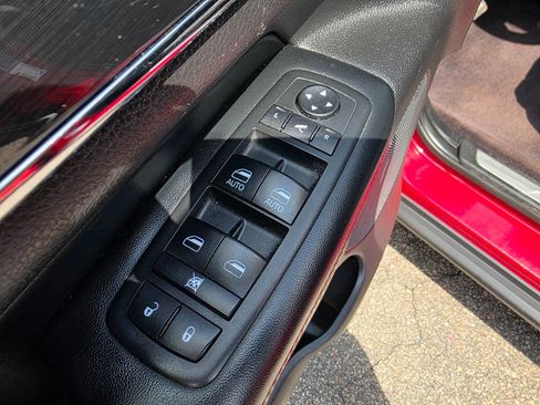 Used 2017 Jeep Grand Cherokee Trailhawk image 11