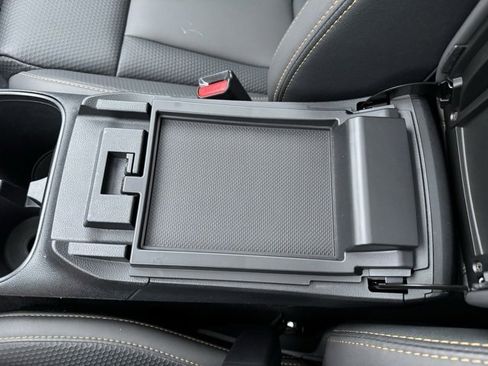 Used 2022 Subaru Outback Wilderness image 18