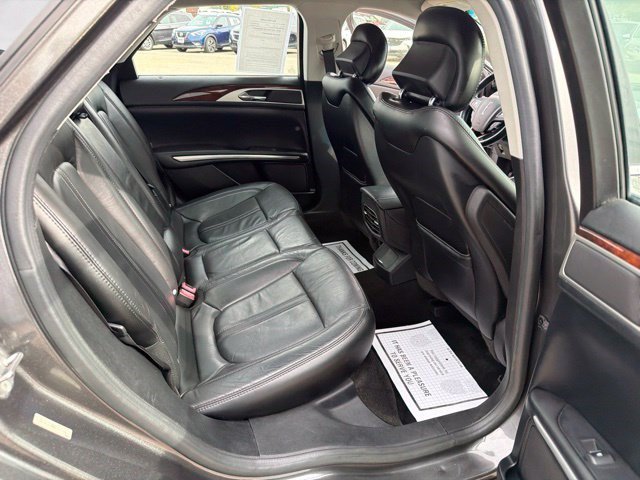 Used 2016 Lincoln MKZ w/ Equipment Group 200A Select FWD image 19