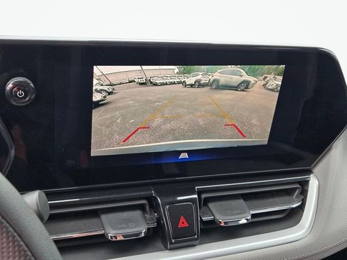 Used 2024 Chevrolet TrailBlazer LT w/ Driver Confidence Package FWD image 16
