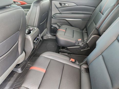 New 2026 Chevrolet Traverse RS w/ LPO, Floor Liner Package image 18