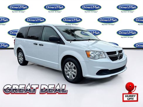 Used 2019 Dodge Grand Caravan SE image 1