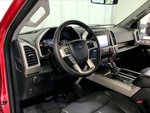 Used 2020 Ford F150 Lariat AWD/4WD image 14