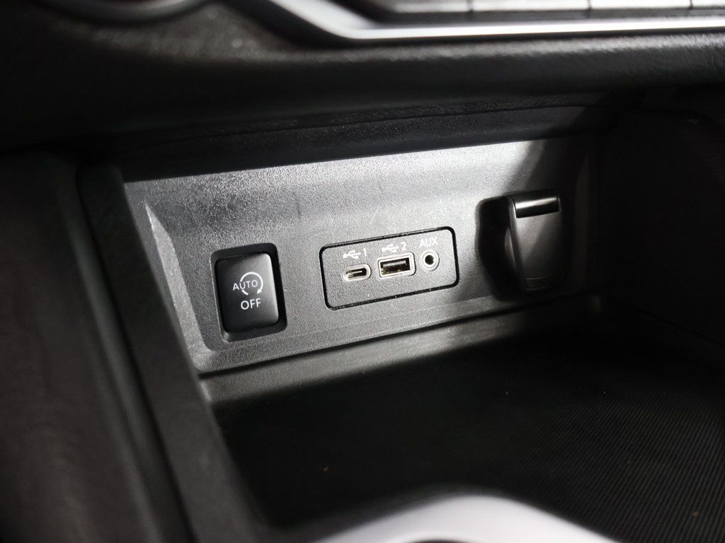 Used 2025 Nissan Sentra SV FWD image 45