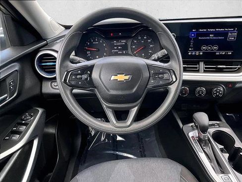 Used 2024 Chevrolet Trax LS w/ Driver Confidence Package FWD image 7