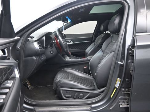 Used 2019 Genesis G70 3.3T Advanced w/ Sport Package AWD/4WD image 24