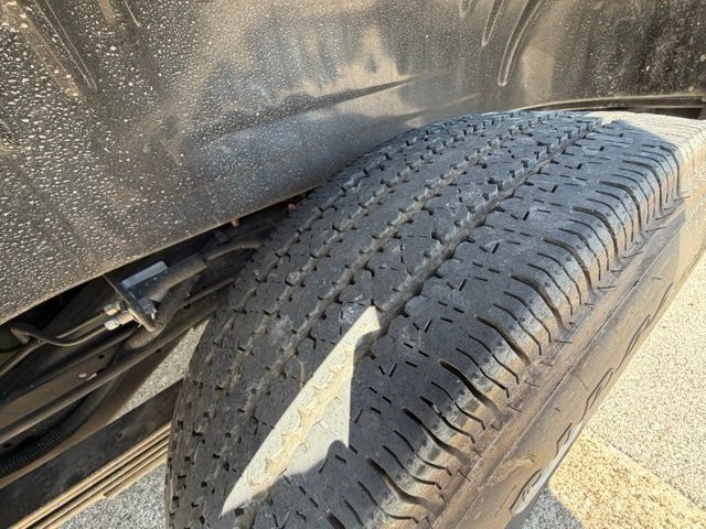Used 2025 Chevrolet Express 3500 LS RWD image 25