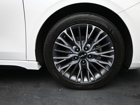 Used 2023 Kia Forte GT-Line FWD image 10