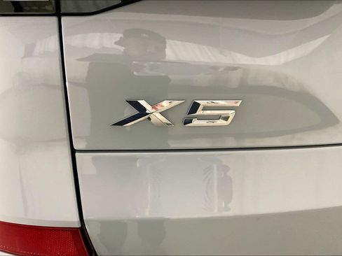 Certified 2024 BMW X5 xDrive50e AWD/4WD image 7