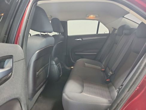 Used 2019 Chrysler 300 Touring w/ Driver Convenience Group RWD image 23