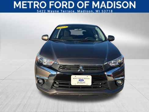 Used 2017 Mitsubishi Outlander Sport ES image 3