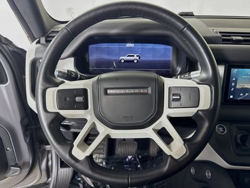 Used 2020 Land Rover Defender 110 HSE AWD/4WD image 14