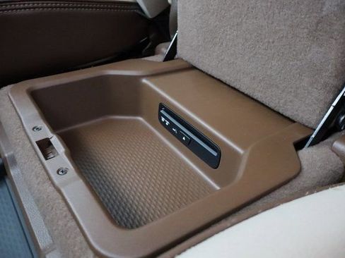 Used 2019 RAM 1500 Laramie image 29