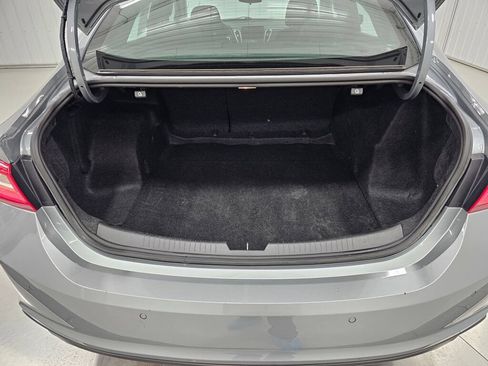 Used 2024 Chevrolet Malibu LT FWD image 16