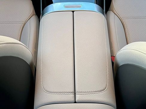 Certified 2024 Mercedes-Benz C 300 4MATIC Sedan image 20