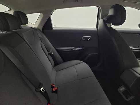 Used 2025 Kia K4 FWD image 19