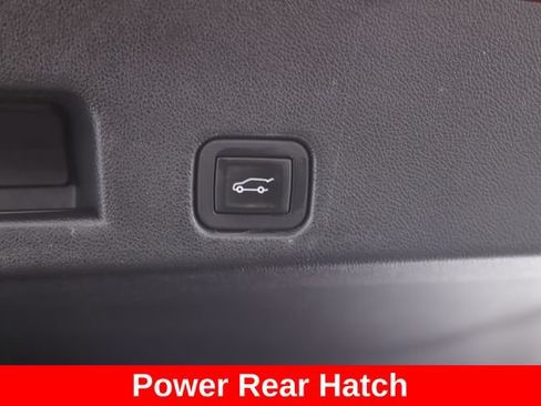 Used 2024 Chevrolet Traverse Z71 AWD/4WD image 28